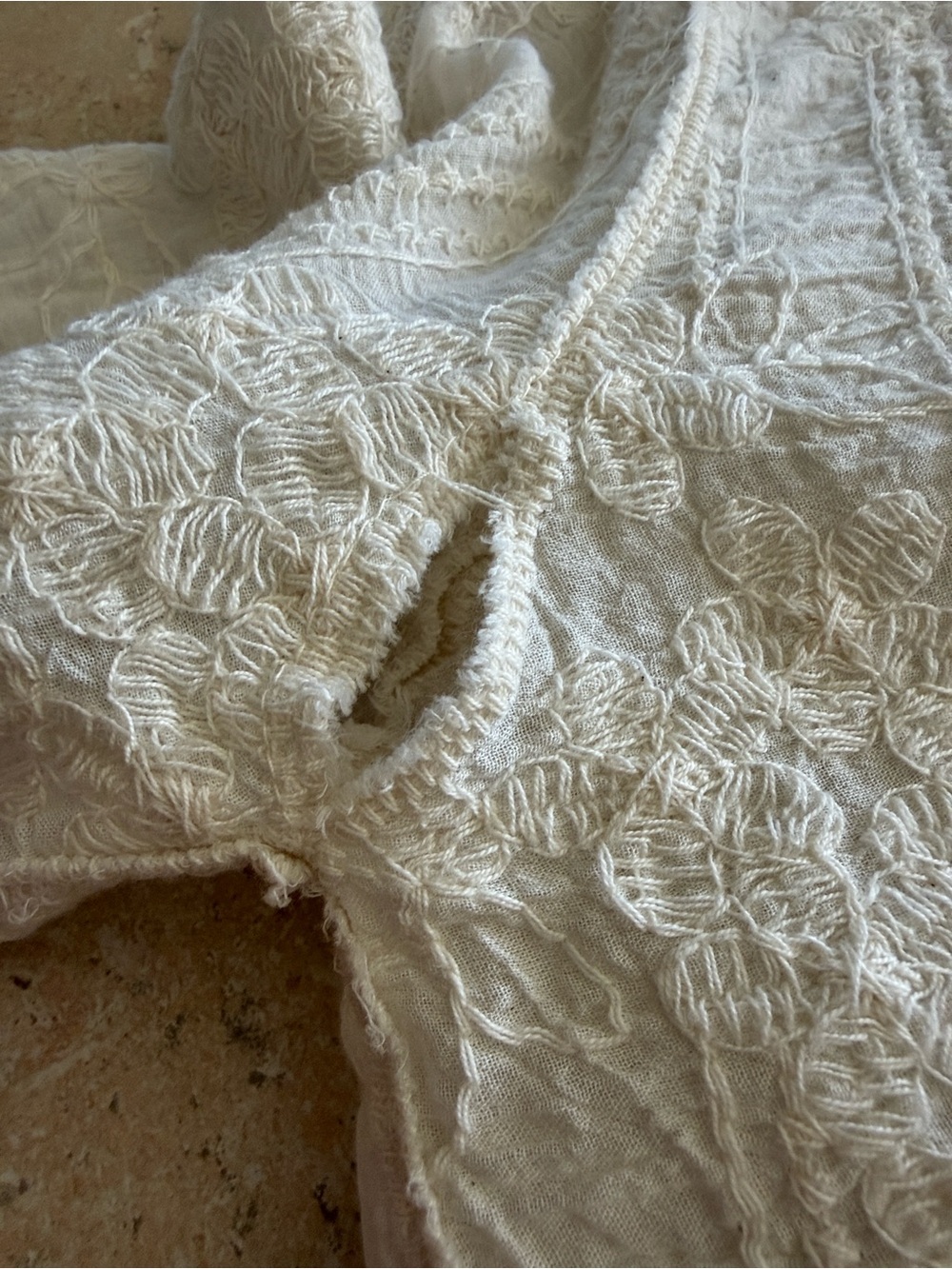 Embroidered button up - Picture 8 of 8